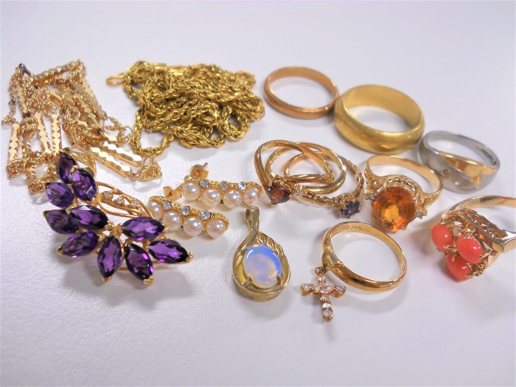 そもそも「K18」って何？見分け方の解説と価値が上がっている理由について紹介！