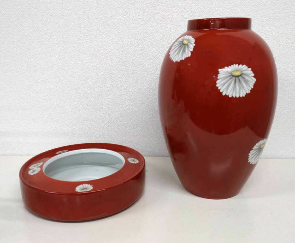 ノリタケの歴史と魅力を徹底解説！中古市場でも人気な理由と高額で売るためのポイントについて