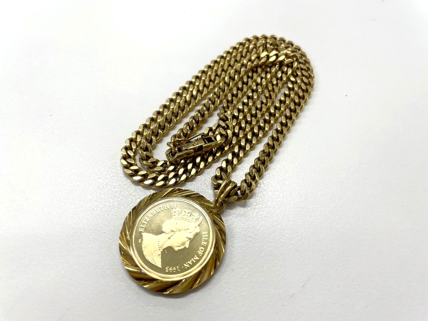 K18/K24　エリザベスコイン付きネックレス