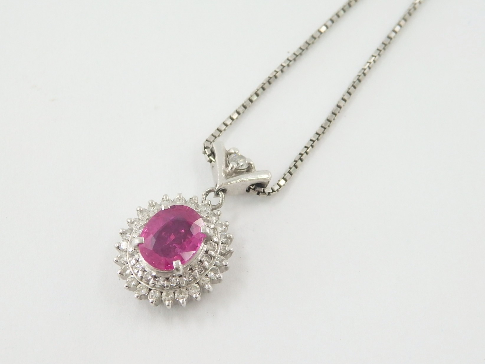 小粒のメレダイヤ