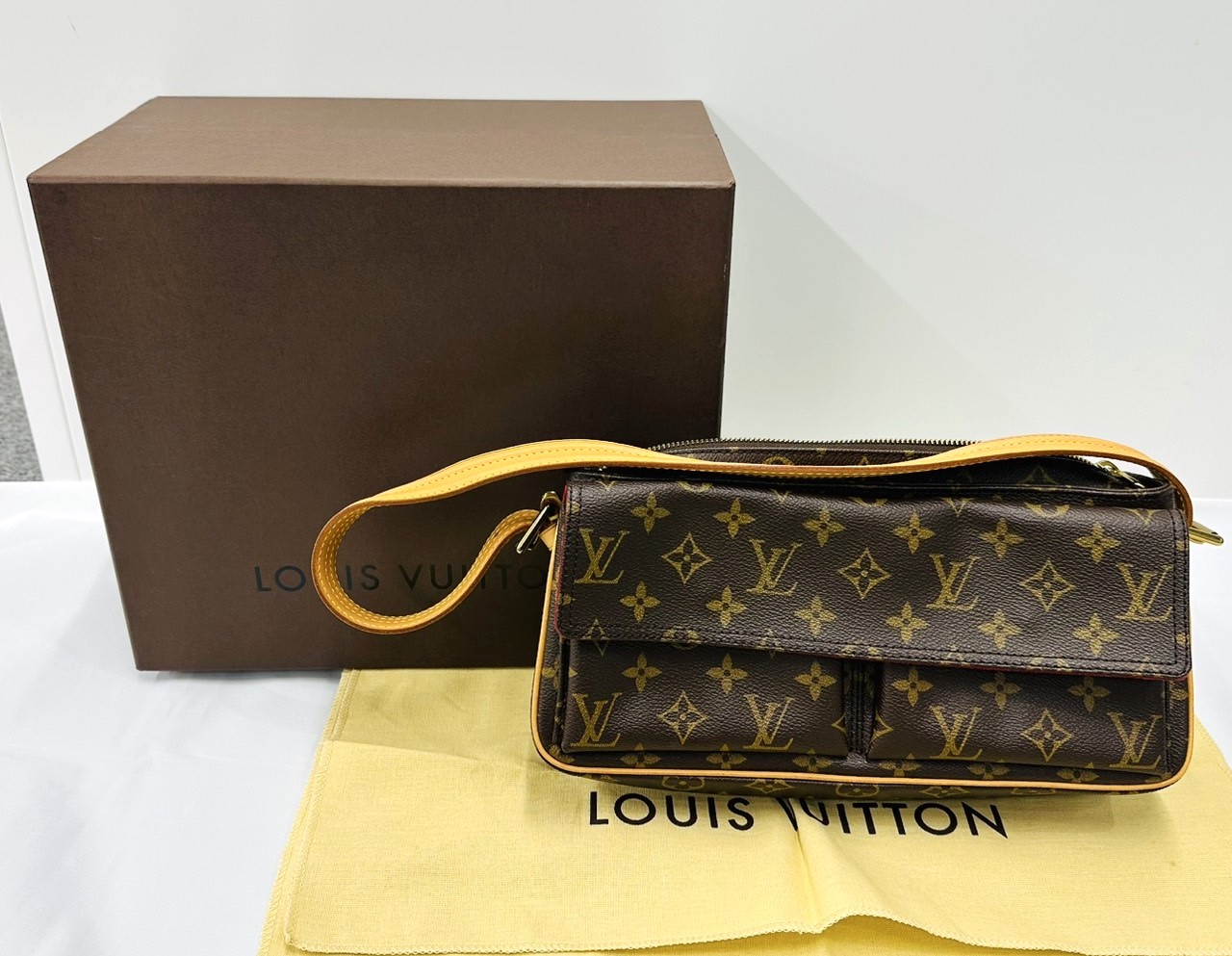 ルイ・ヴィトン　ヴィバシテMM　M51164