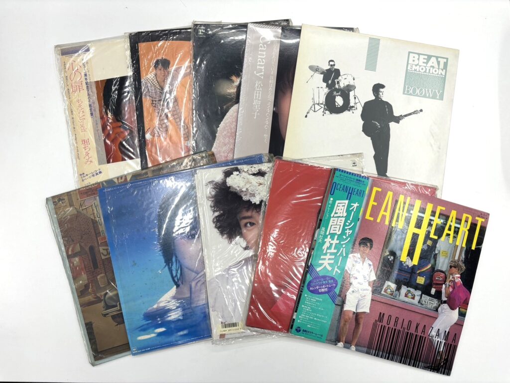 眠ったままのレコードが数万円で売れる？価値のあるレコードとおすすめの売り方のご紹介！