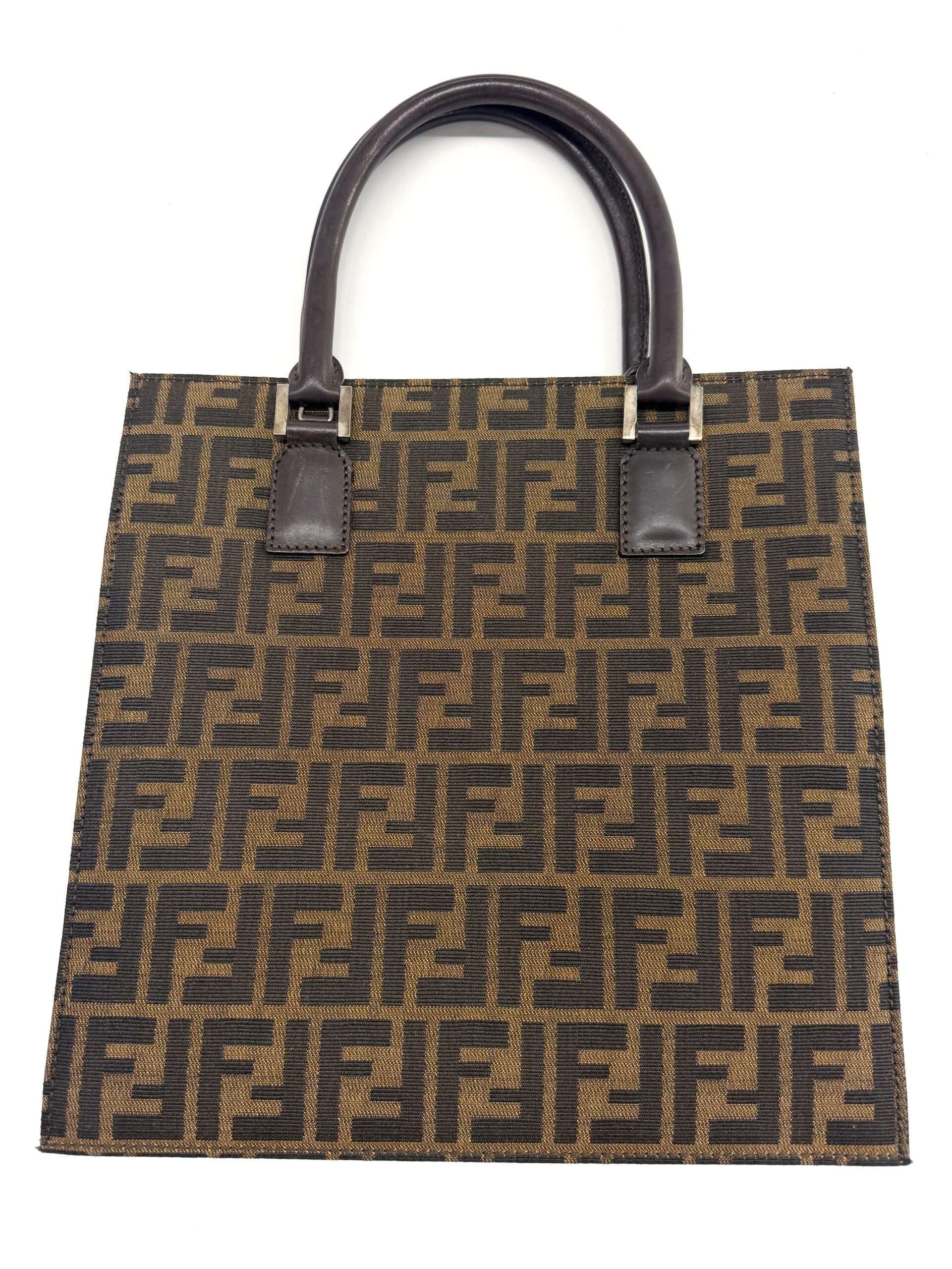 フェンディ　ハンドバッグ