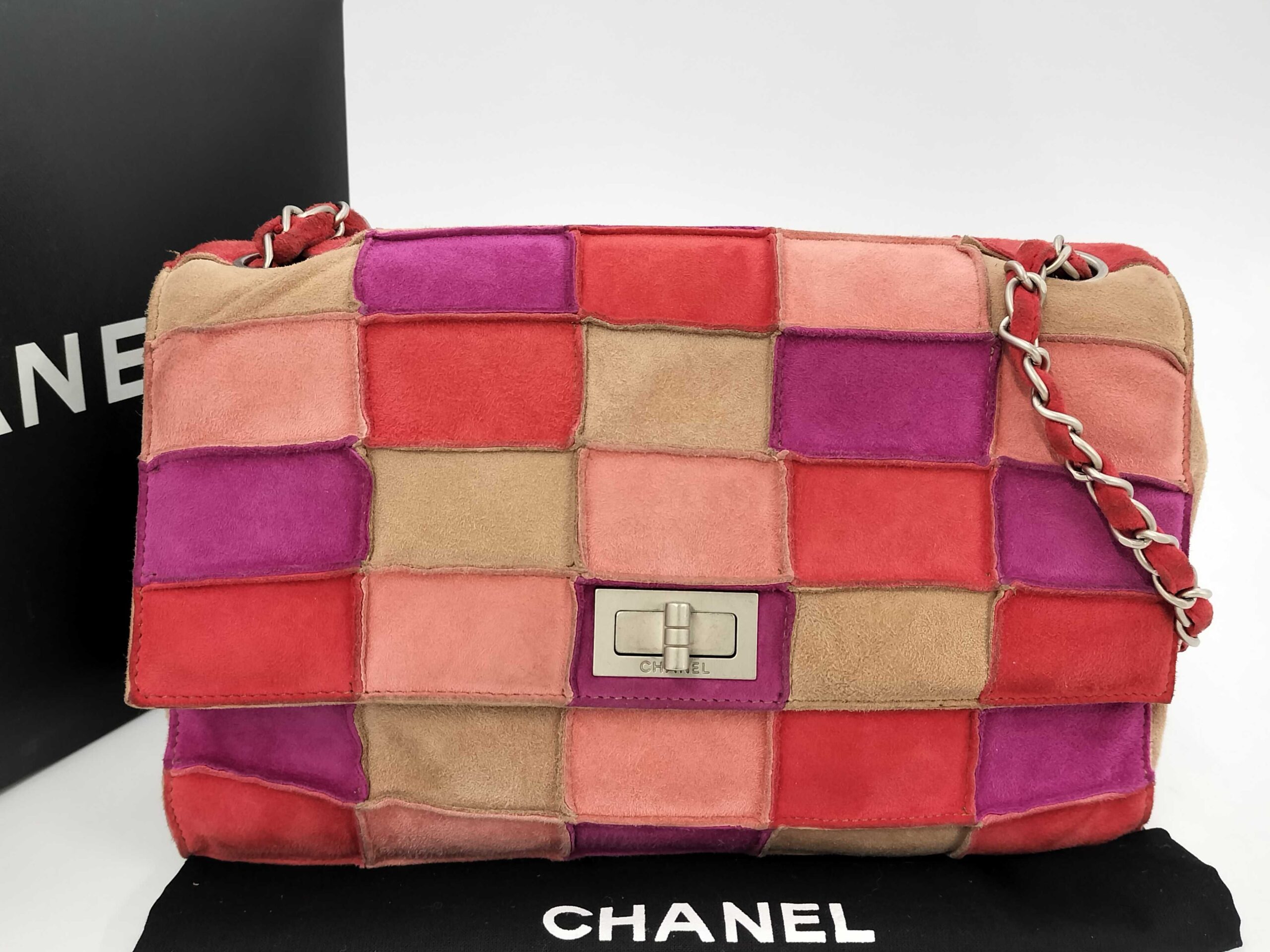 シャネル　チェーンショルダーバッグ