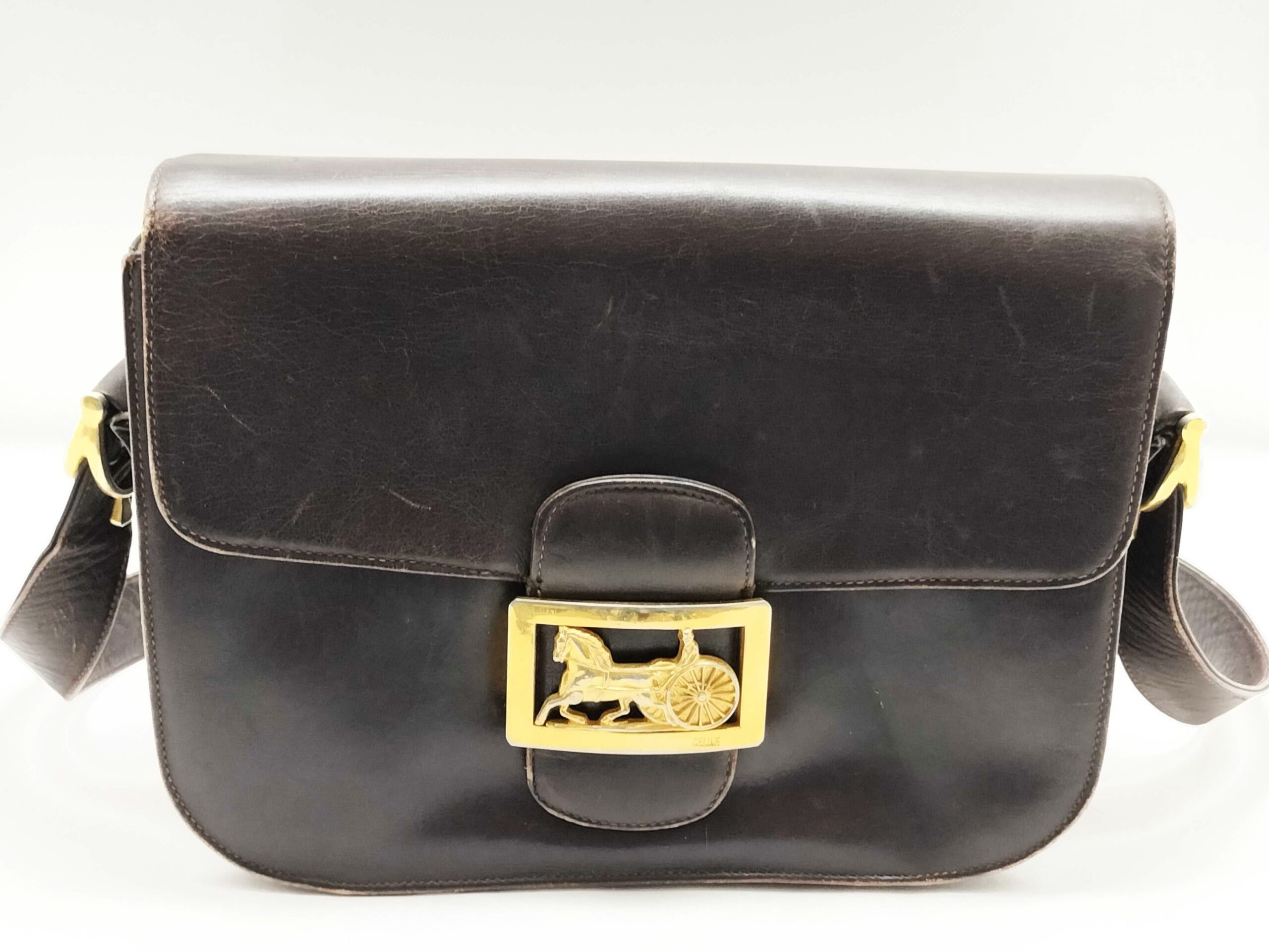 セリーヌ　ショルダーバッグ